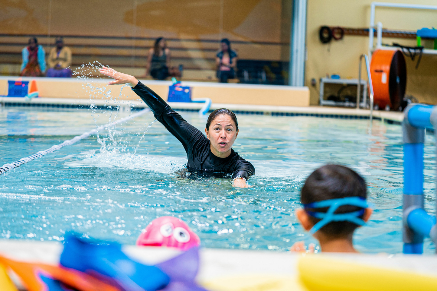 قميص سباحة حراري